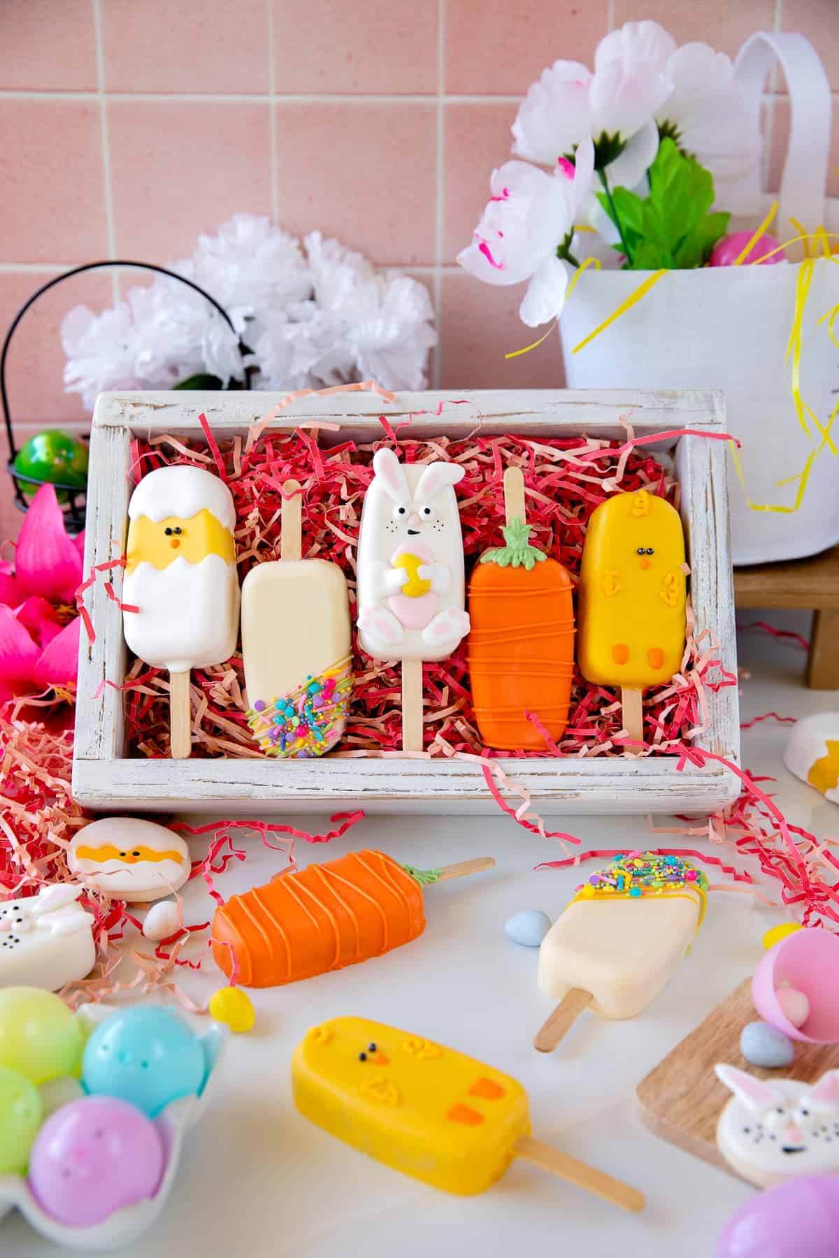 25 Best Easter Decorations for 2023