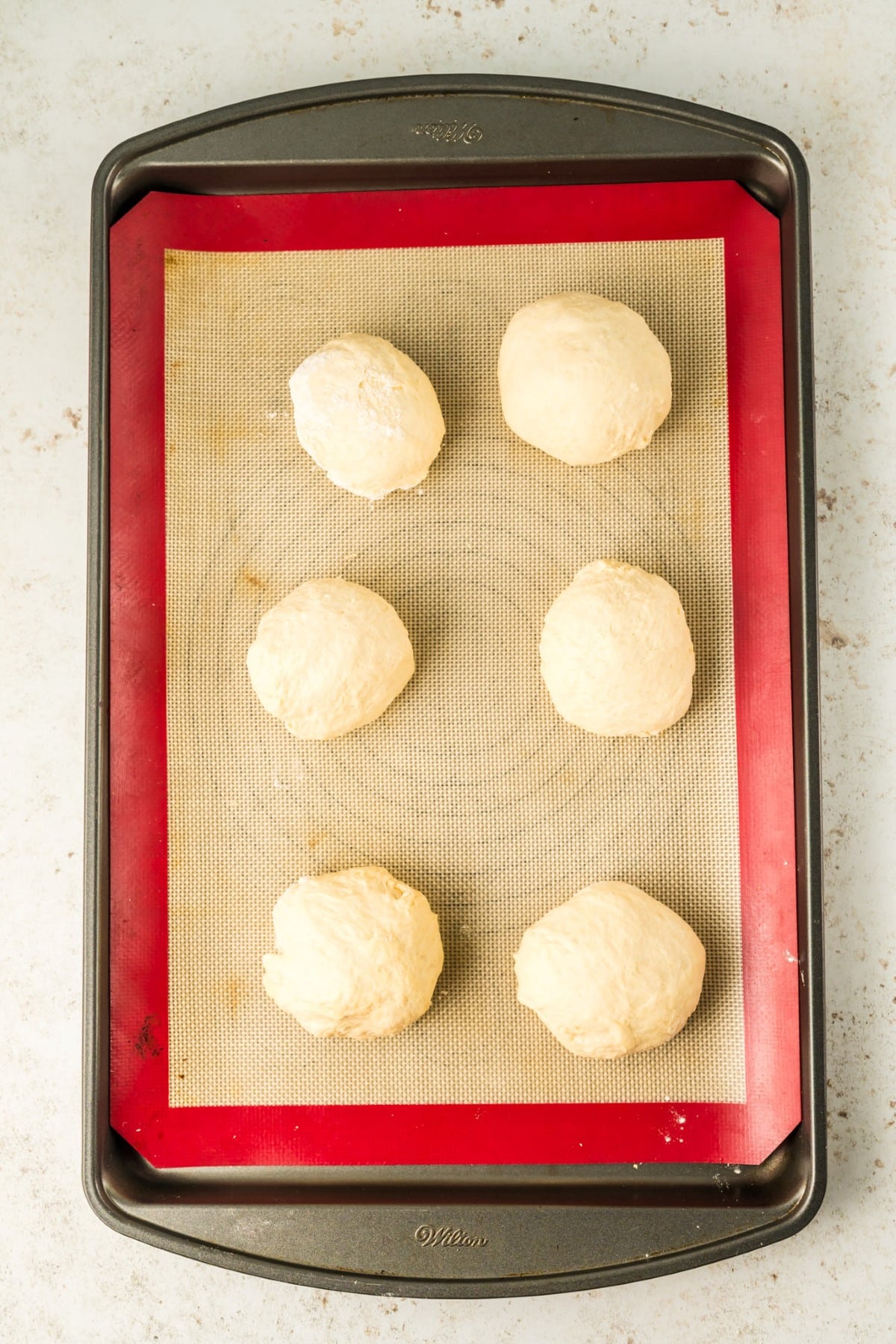 Naan rolled into 6 balls. 