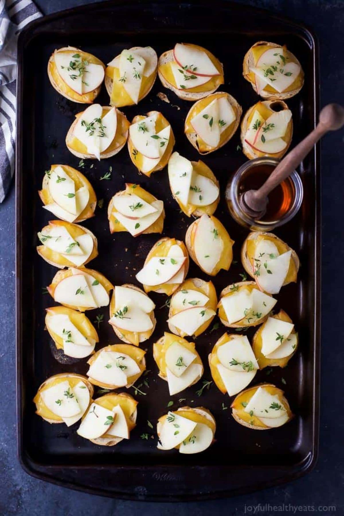 Crostini on serving tray.