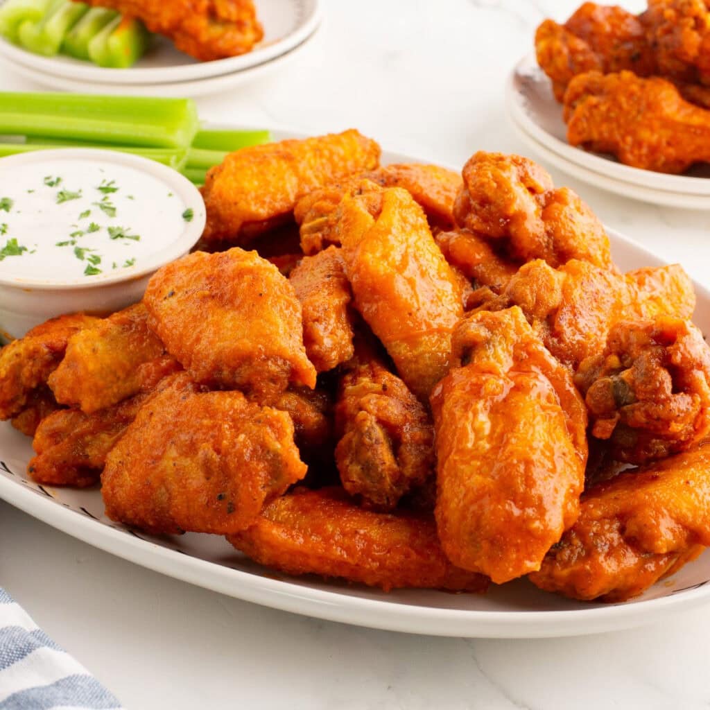 Buffalo Hot Wings Recipe - Noshing With The Nolands