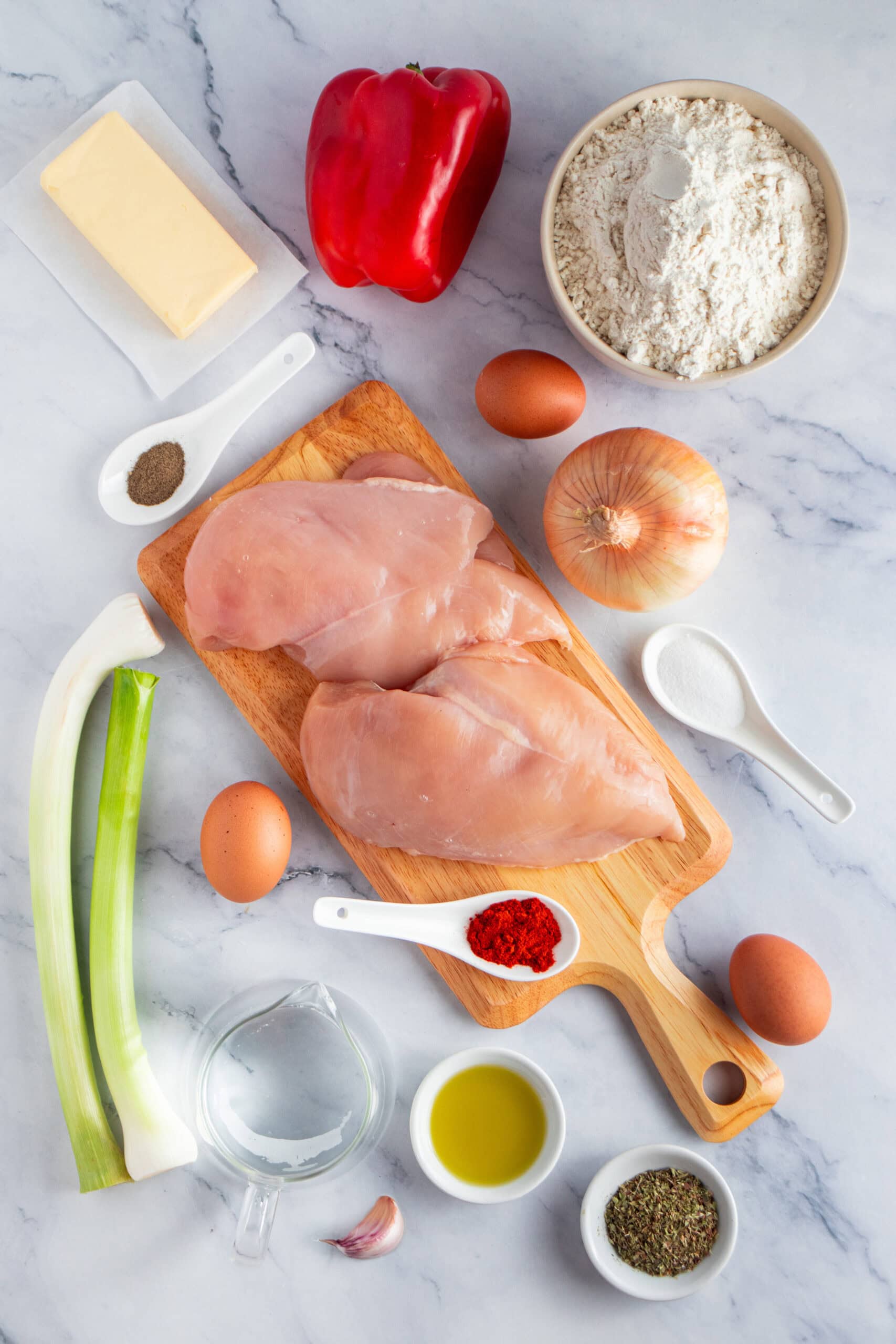 Chicken empanadas ingredients.