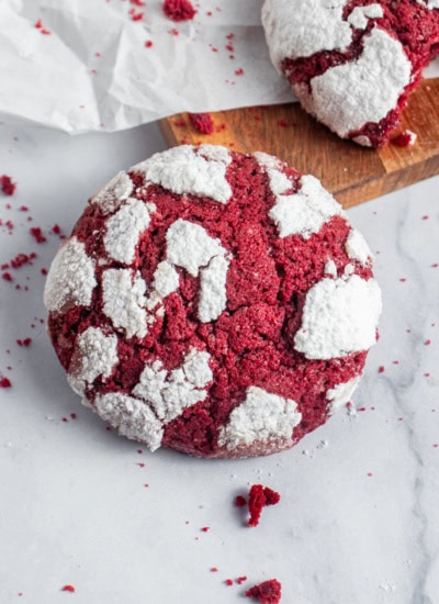 Red Velvet Crinkle Cookie.