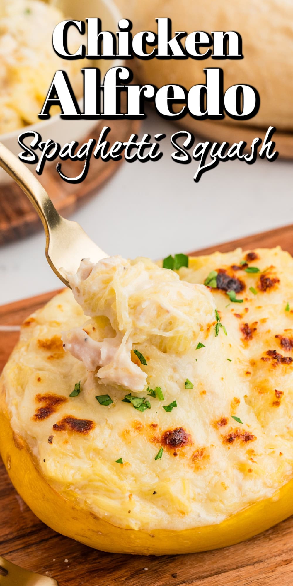 Chicken Alfredo Spaghetti Squash Pin.