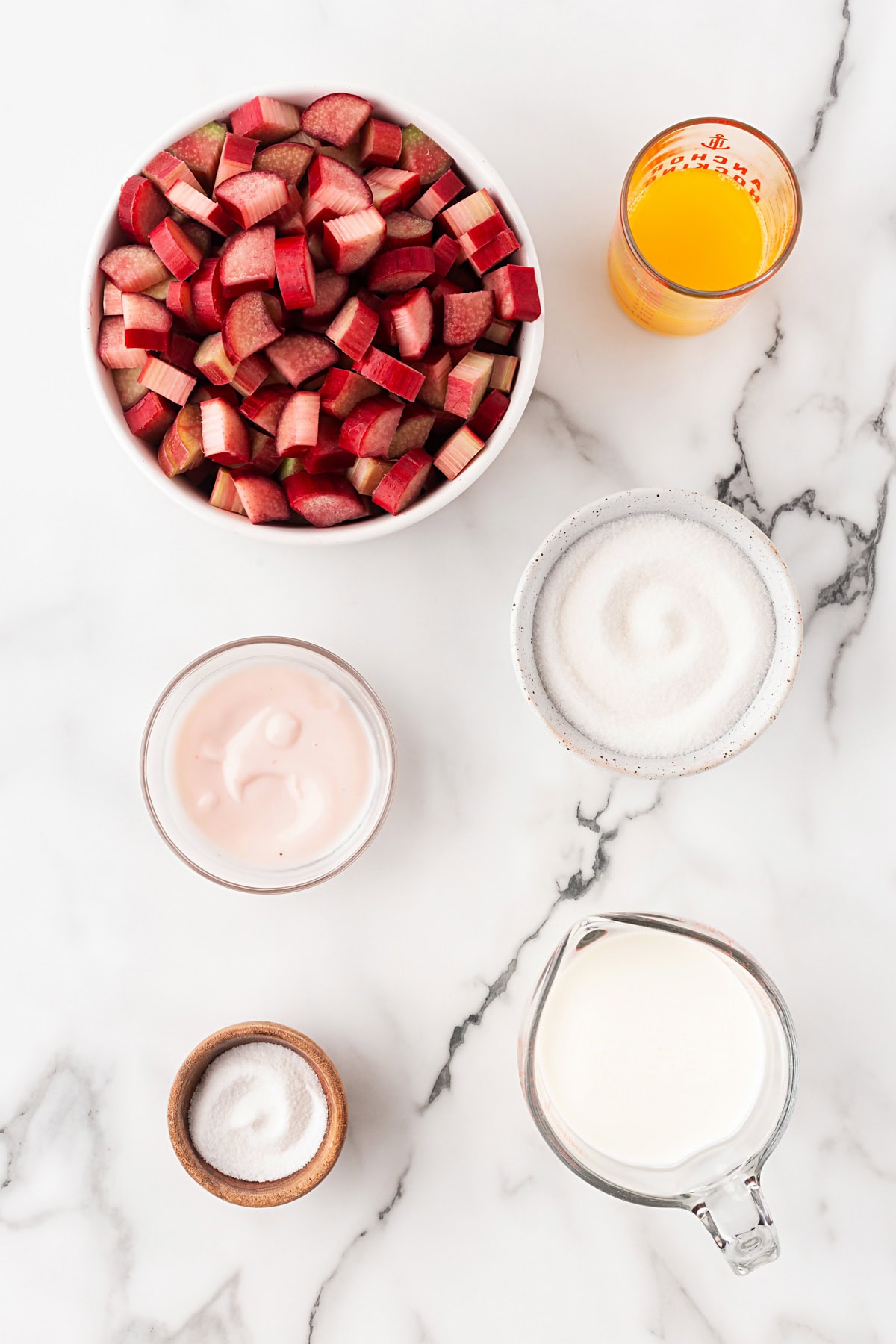 A delightful Rhubarb Fool is easy to make yet offers an elegant dessert. It is perfect after a BBQ in the spring and summer, as it is light as a cloud. Recipe Ingredients.