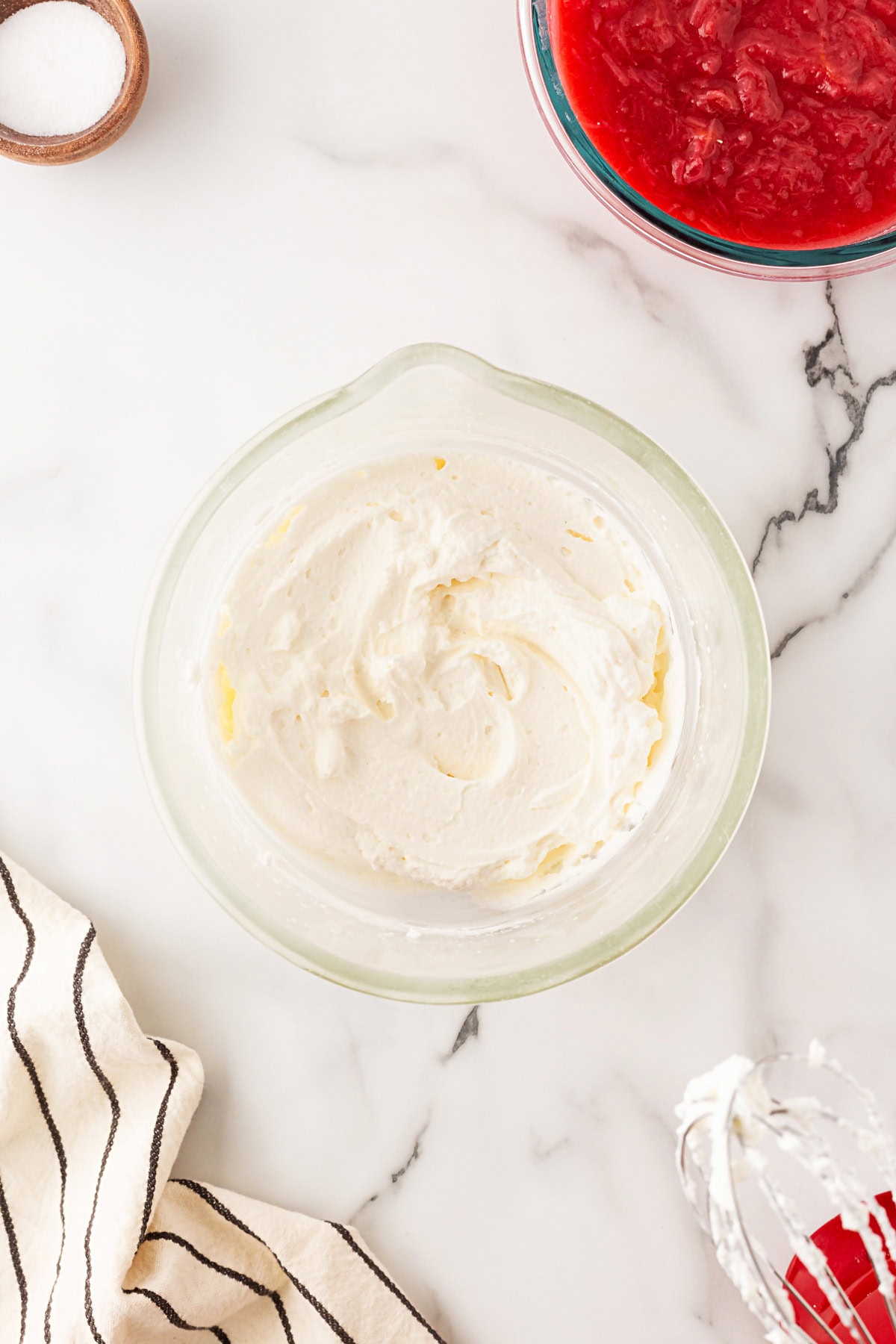 A delightful Rhubarb Fool is easy to make yet offers an elegant dessert. It is perfect after a BBQ in the spring and summer, as it is light as a cloud. Cream and yogurt whipped.