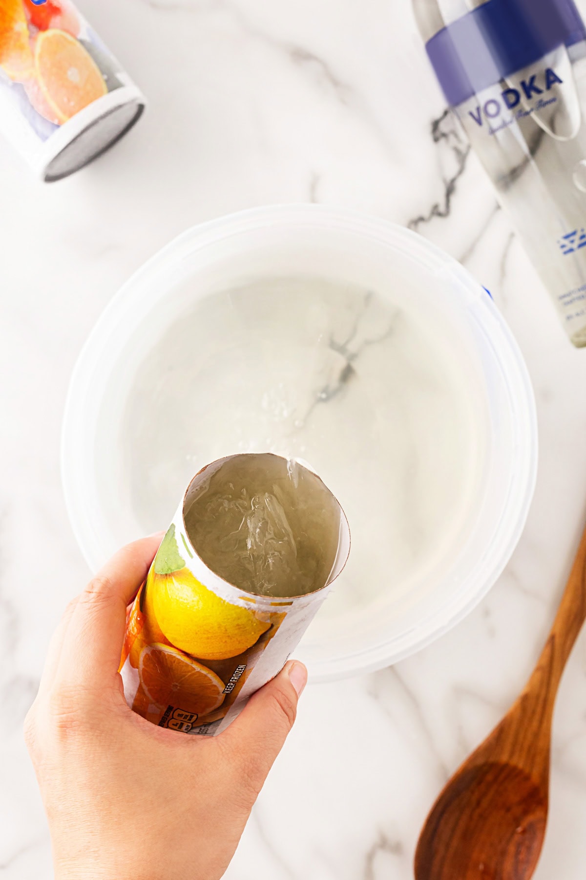 Adding in lemonade concentrate. 