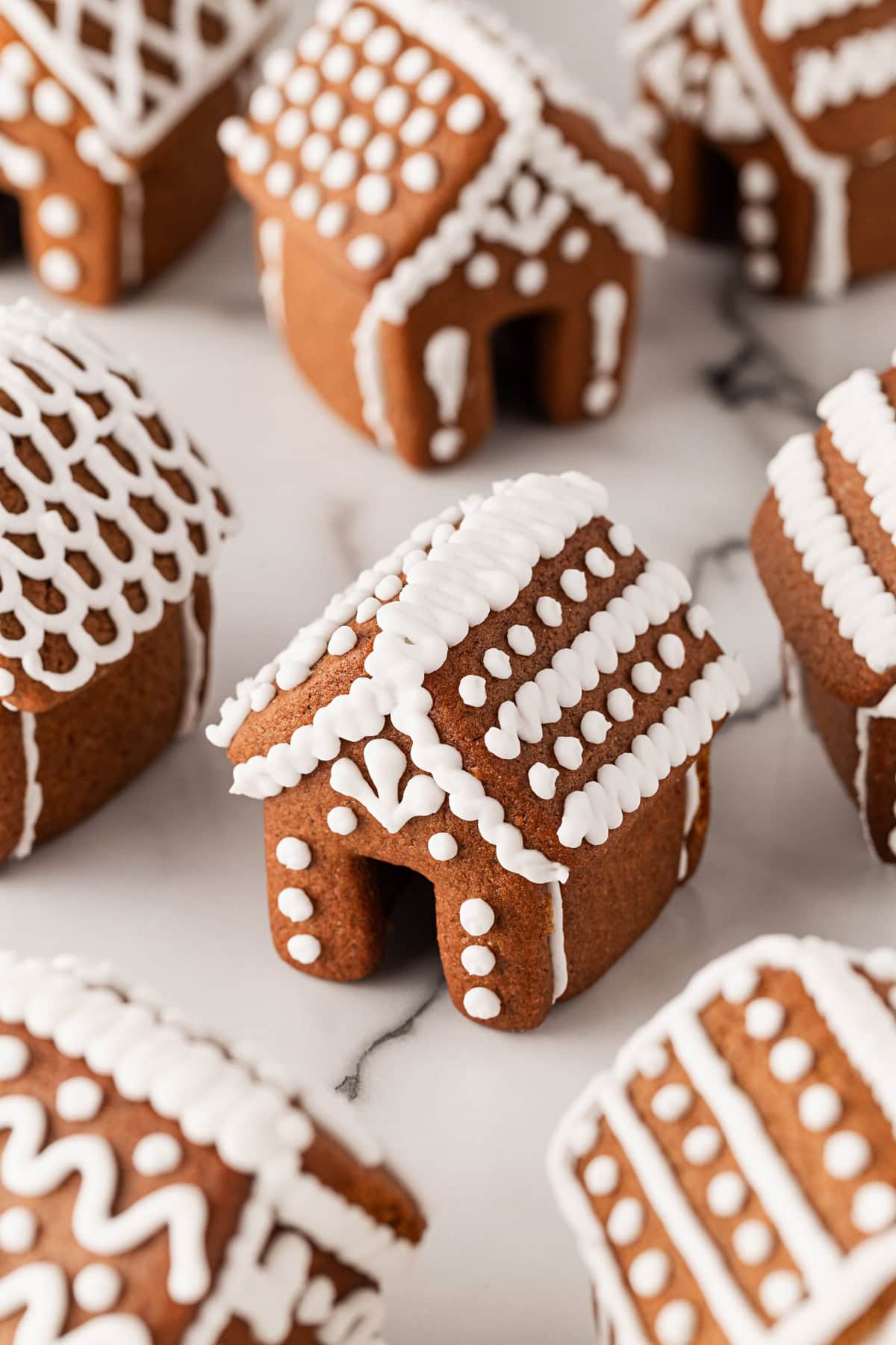 Variations on Mini Gingerbread Houses.