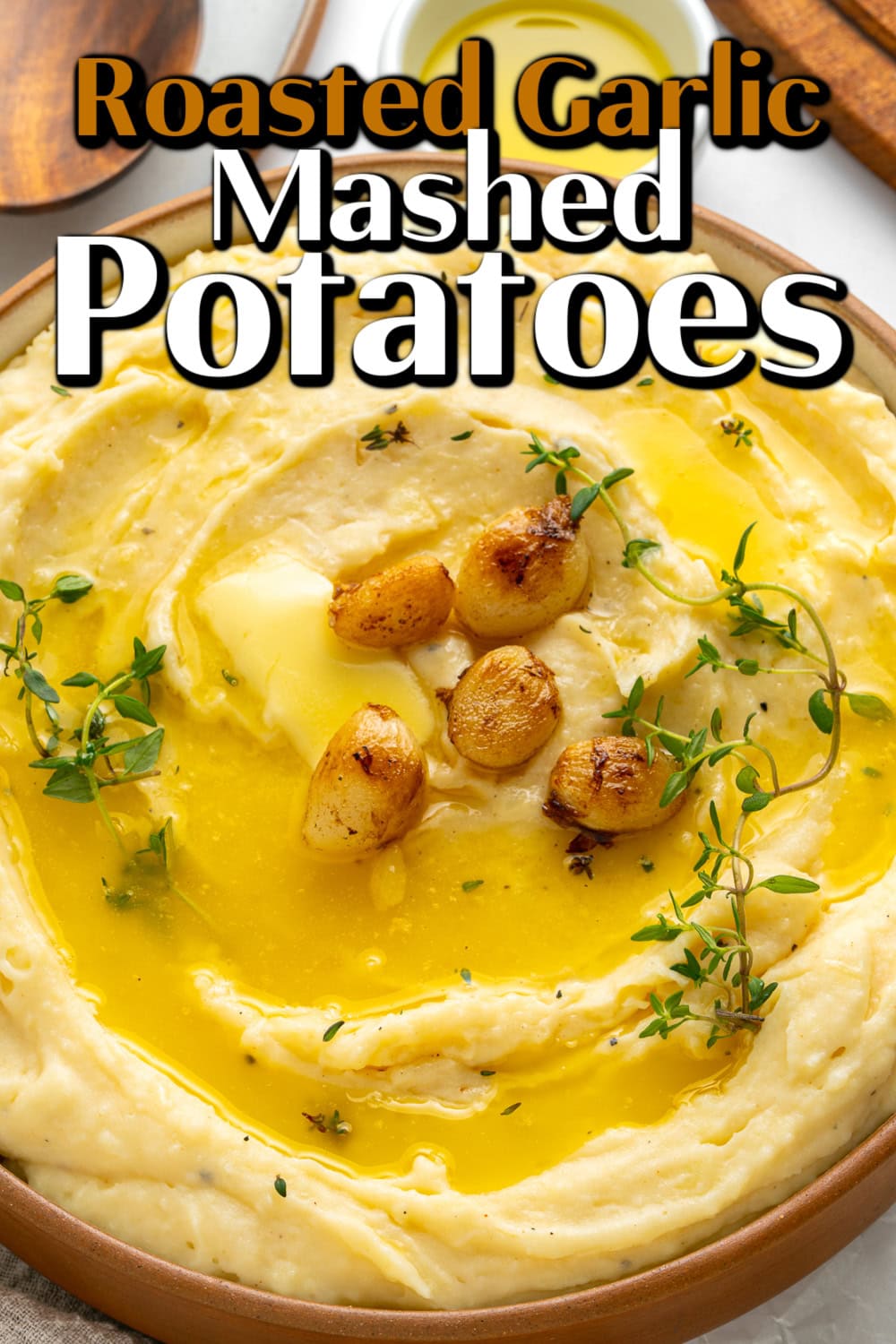 Roasted Garlic Mashed Potatoes pin. 