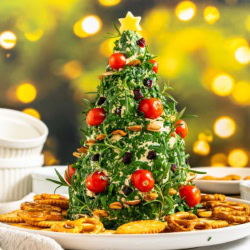 Christmas Tree Cheese Ball.