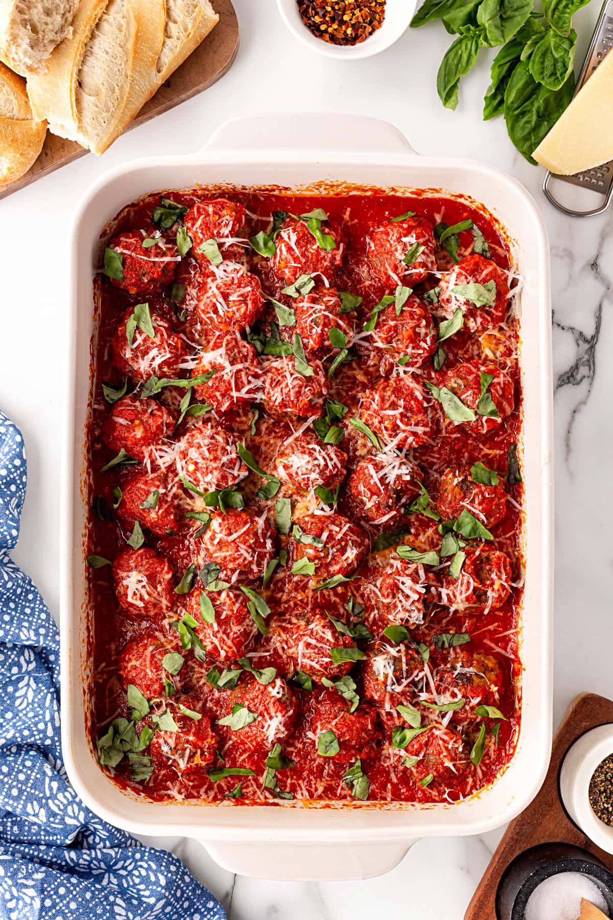 Finished baked meatballs. 