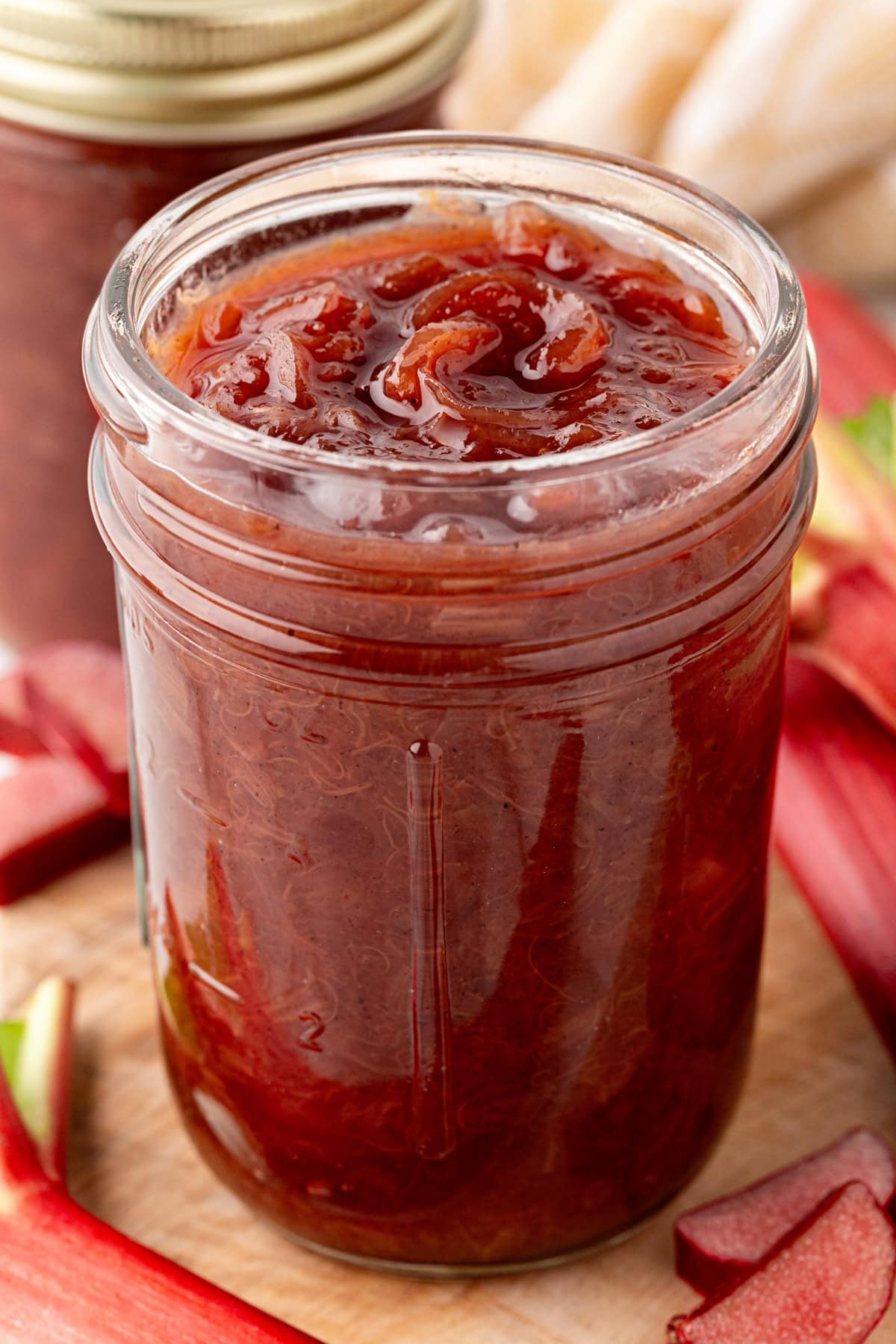Open jar of rhubarb chutney.