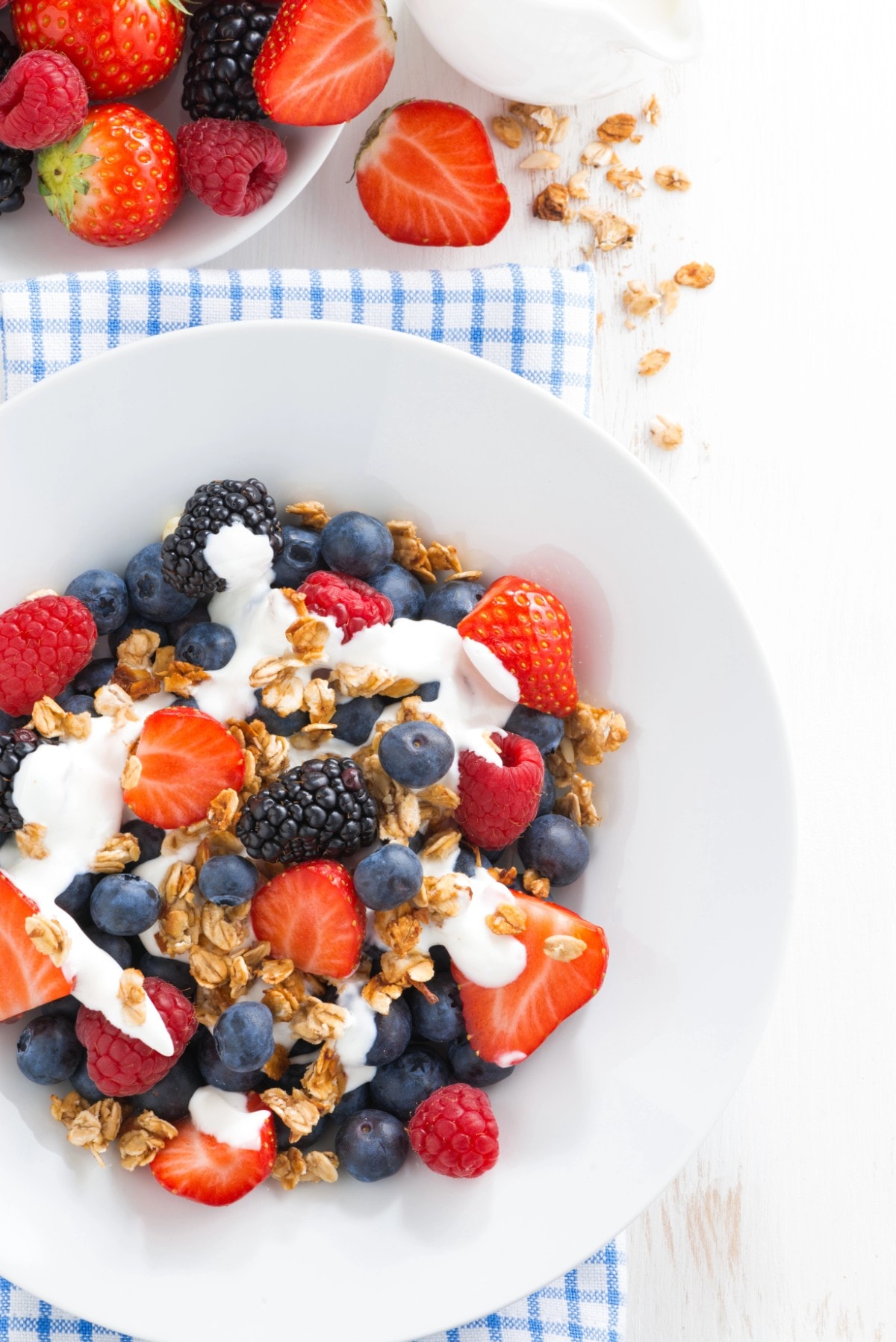 Berries and oats with yogurt.
