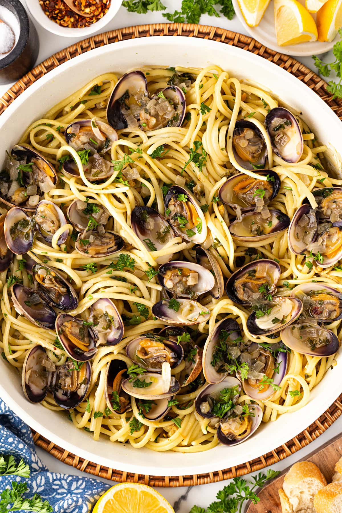 Overhead pasta in a bowl. 